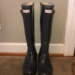 Grey Hunter Rainboots